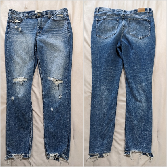 SOLD Buckle BKE Parker High Rise Ankle Skinny Ripped Jeans sz 33 (14/16) - Picture 4 of 7